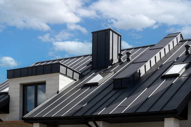 Best Roof Maintenance and Cleaning  in Bethalto, IL